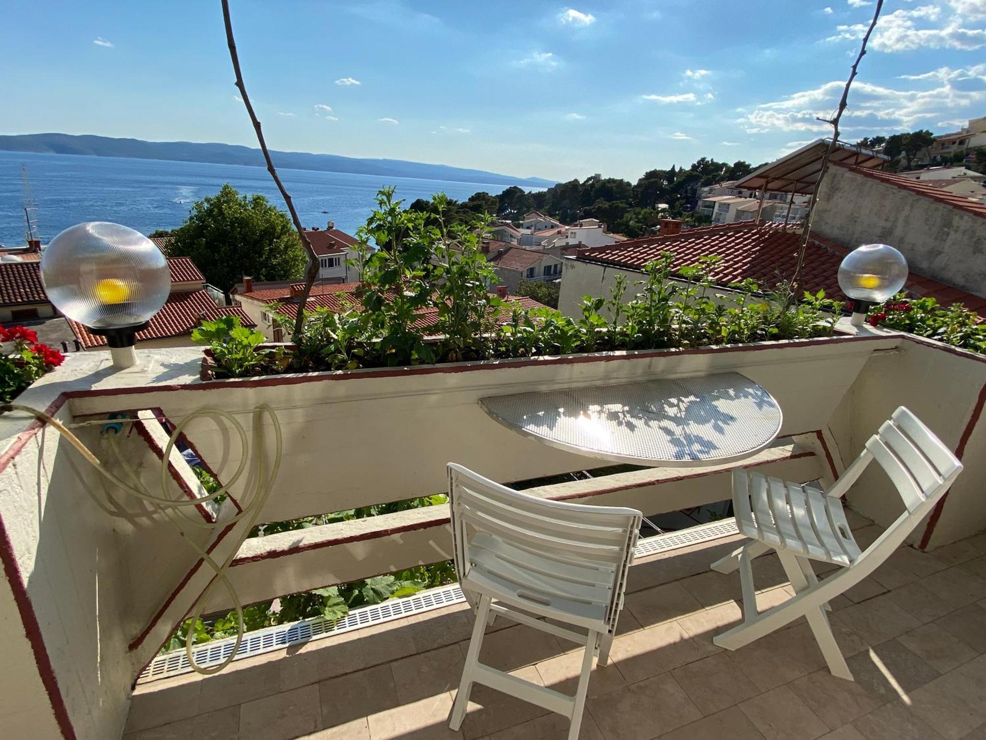 Bed&Breakfast RiB Brela Exterior foto