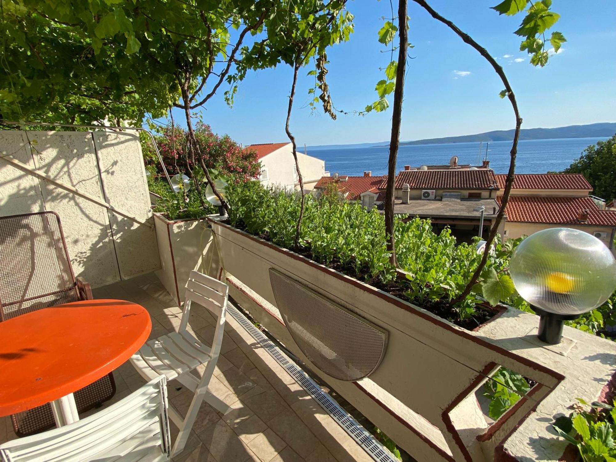 Bed&Breakfast RiB Brela Exterior foto